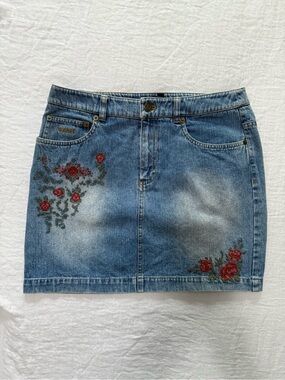 Vintage RALPH Lauren Denim Mini Skirt CrossStitch Floral Roses Embroidery 4 Y2K